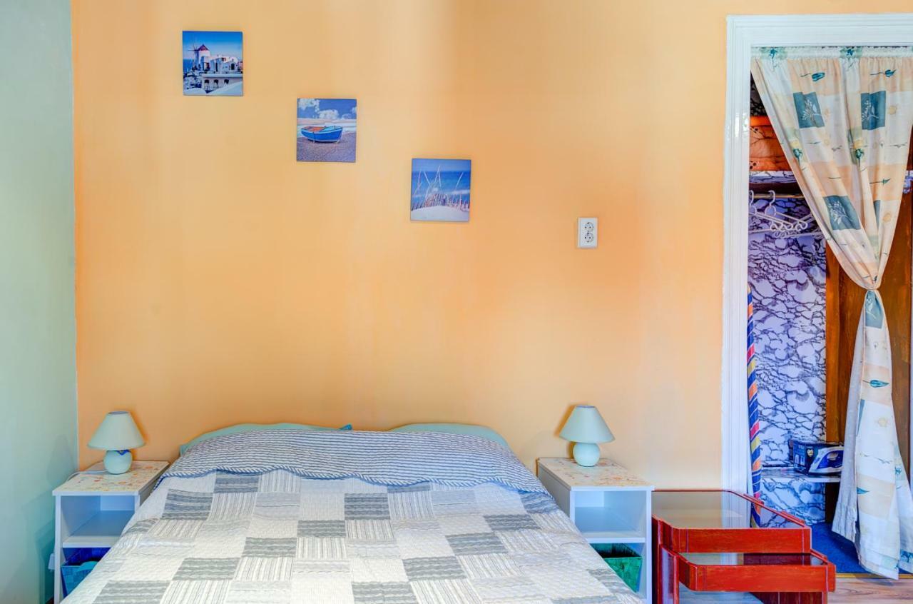 Apartment In Center PUY Eksteriør bilde